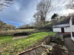 Photo 1- click for photo gallery